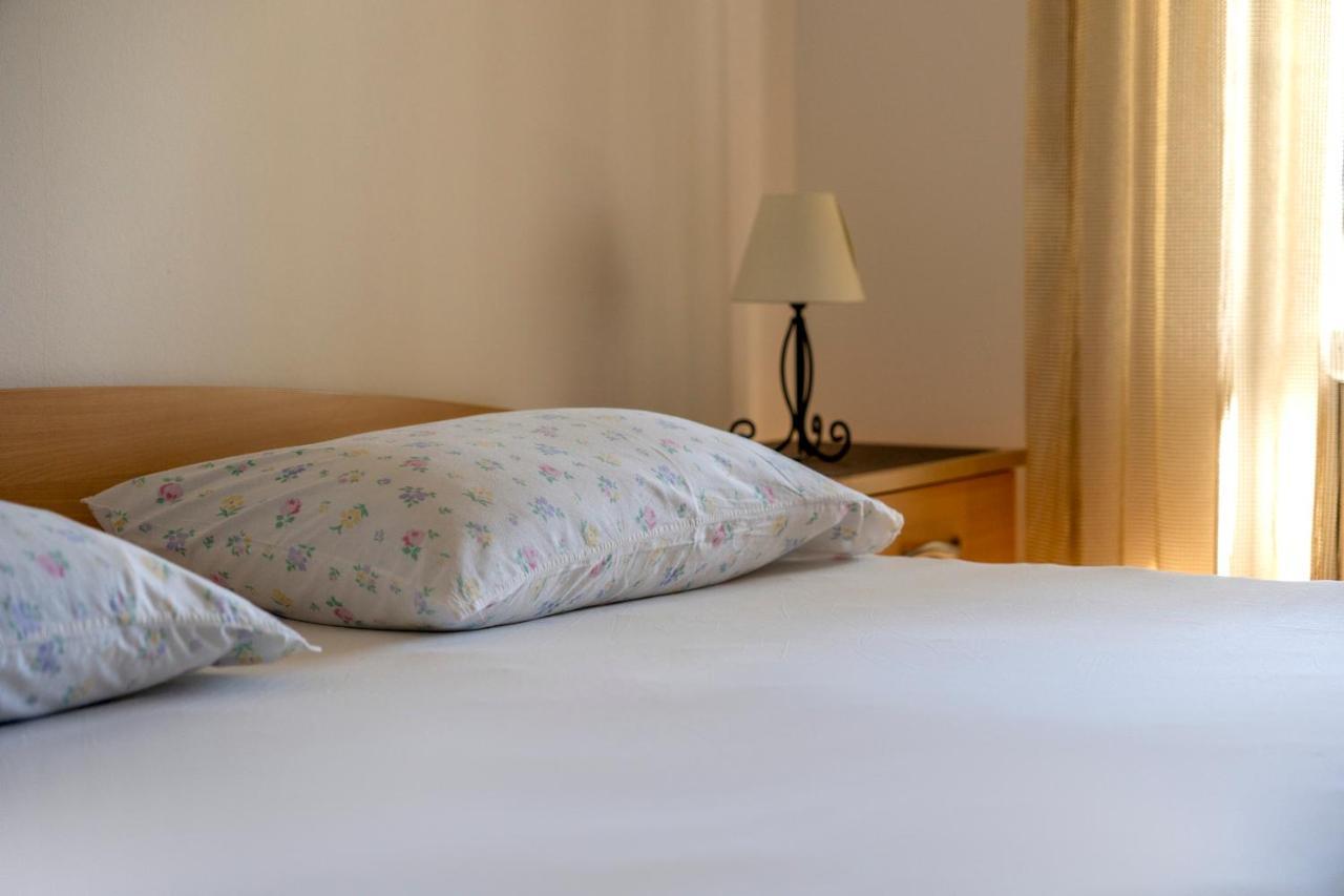 Apartman Ana コルチュラ エクステリア 写真